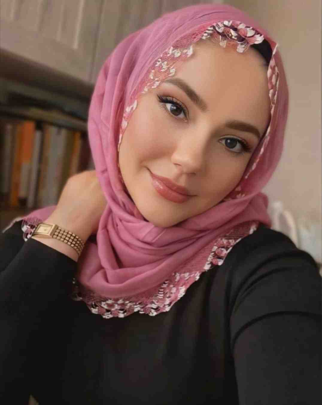 Aylı Zarif Partner Escort Melek