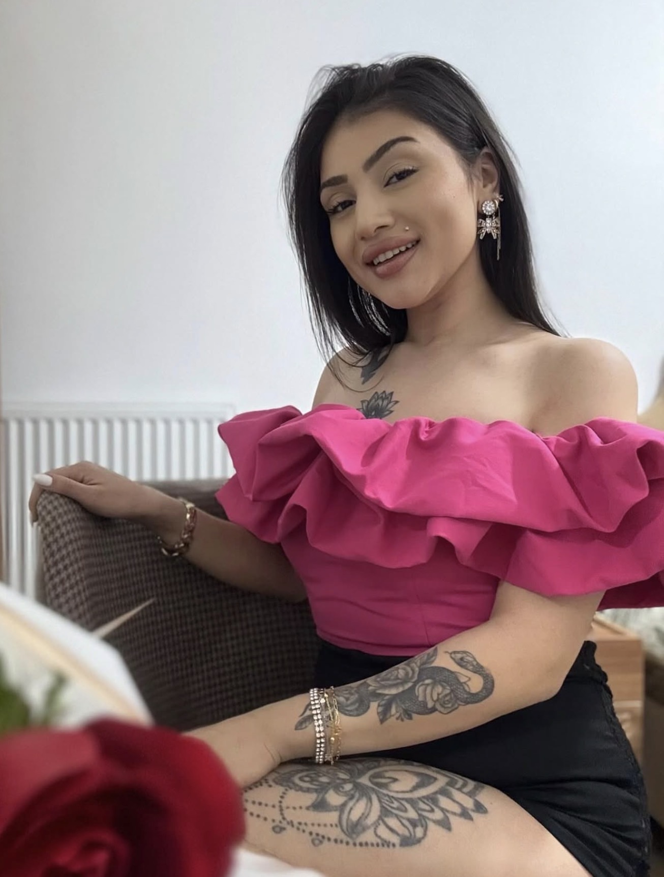 Ulaşlı Sadık Bayan Escort Anıl