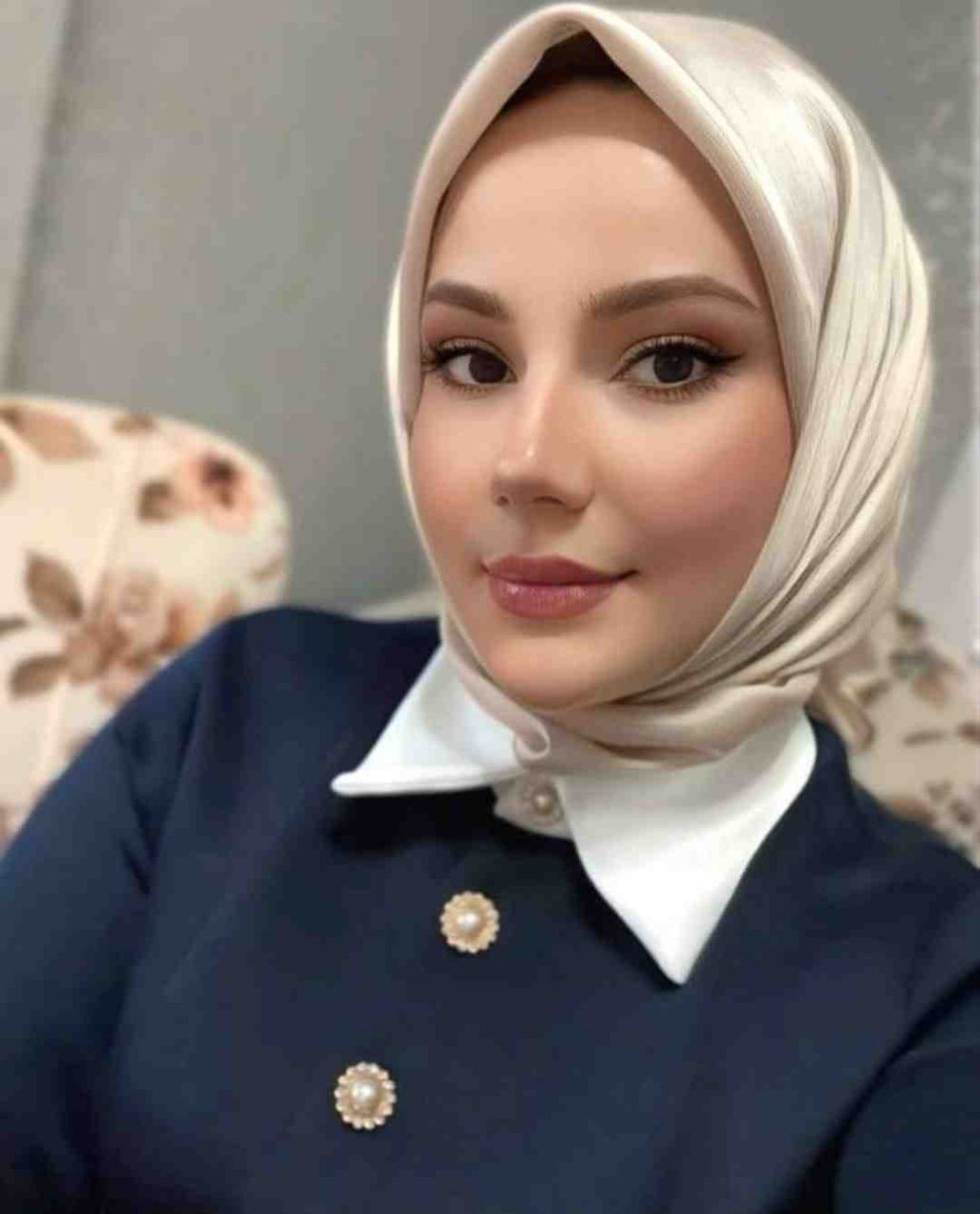 Aşağıbarak Efsanevi Başarı Escort Bayan Rabia