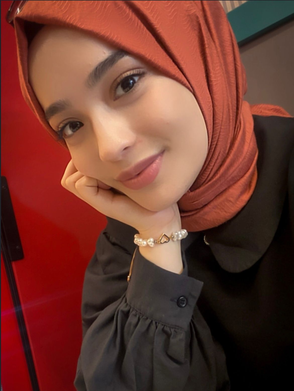 Savat Efsanevi Partner Escort Emel